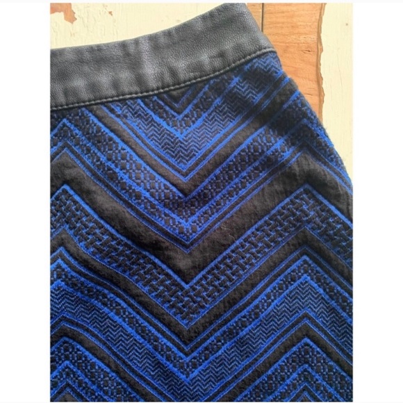 Candie’s : faux leather zig zag circle skirt - Picture 3 of 7